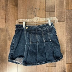 Brandy Melville Skort